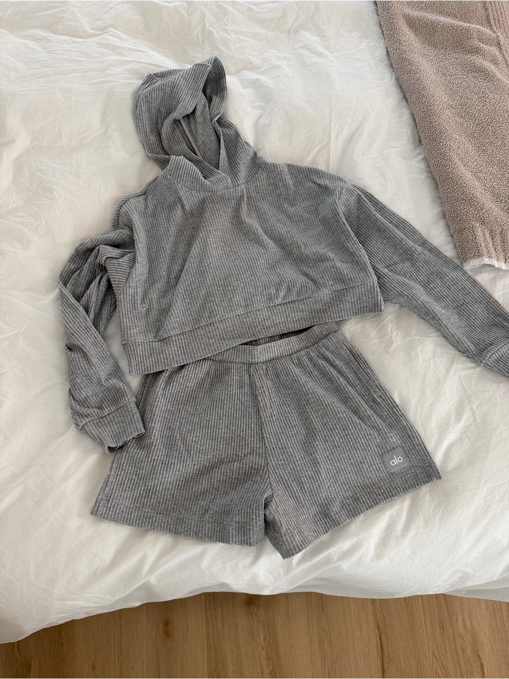 ALO Yoga Gray Ribbed Cropped Hoodie and Lounge Shorts Set